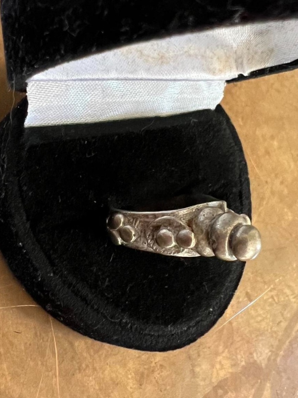 VINTAGE RING 6.5 - Picture 2 of 7